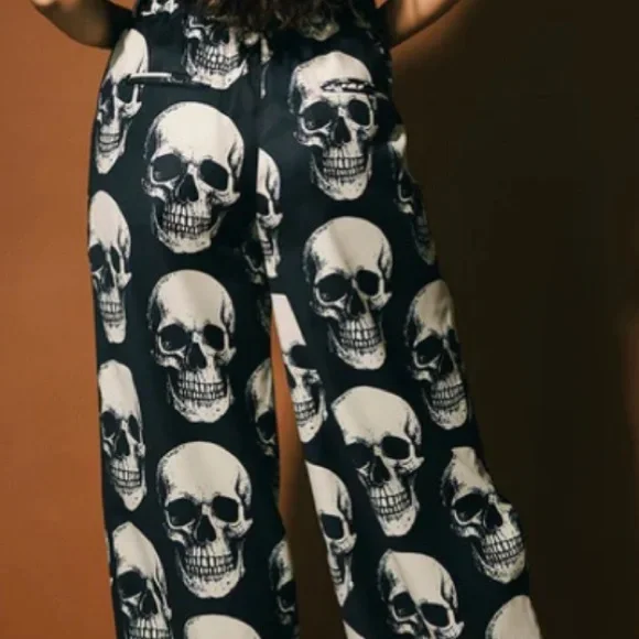 Dressed in Lala Never Taking These Off Pants Skulls in XL - Picture 2 of 7